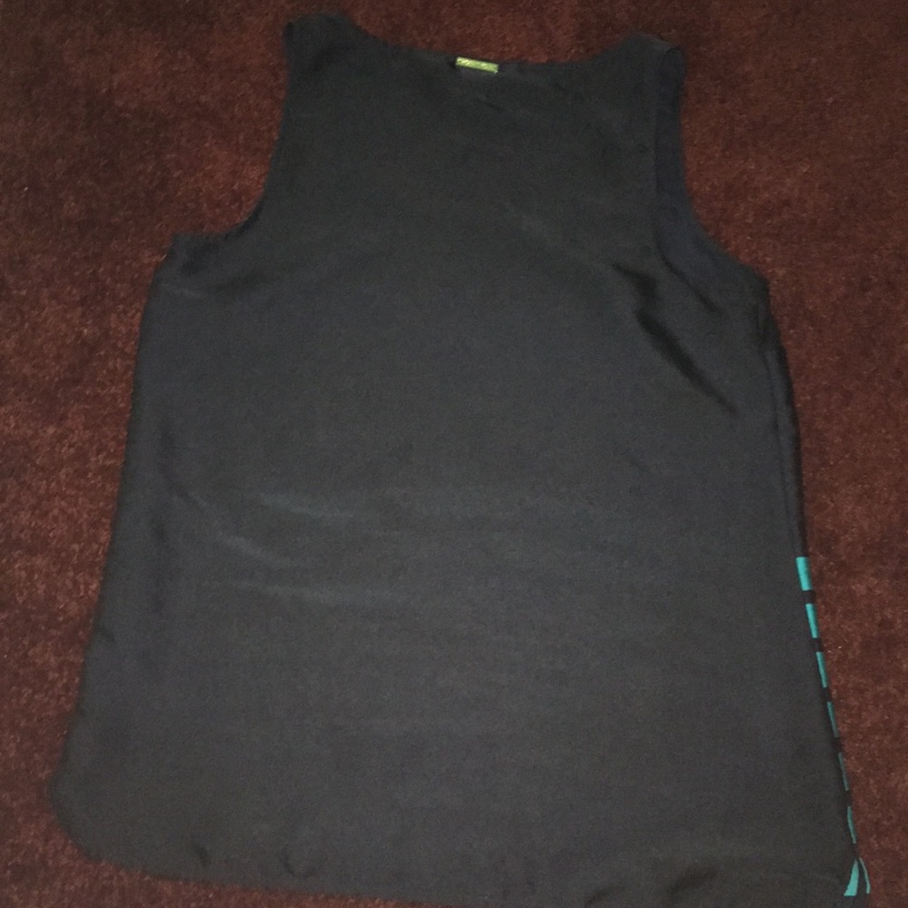 Shirt - Picture 2 of 2